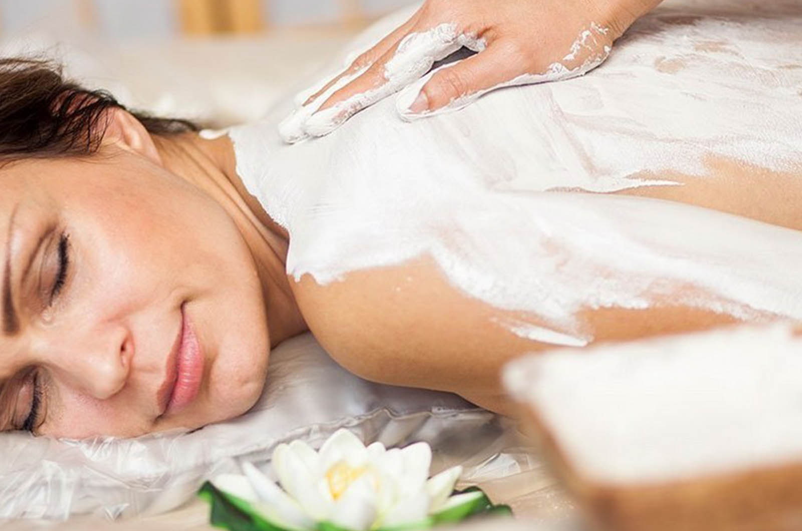 Cập nhật giá tắm trắng hiện tại với liệu trình chất lượng